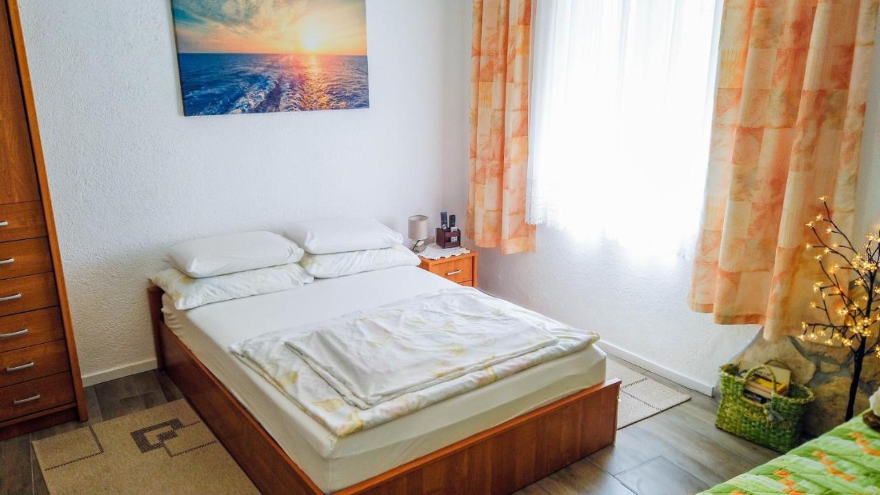 Sibenik City Center Apartment Екстер'єр фото