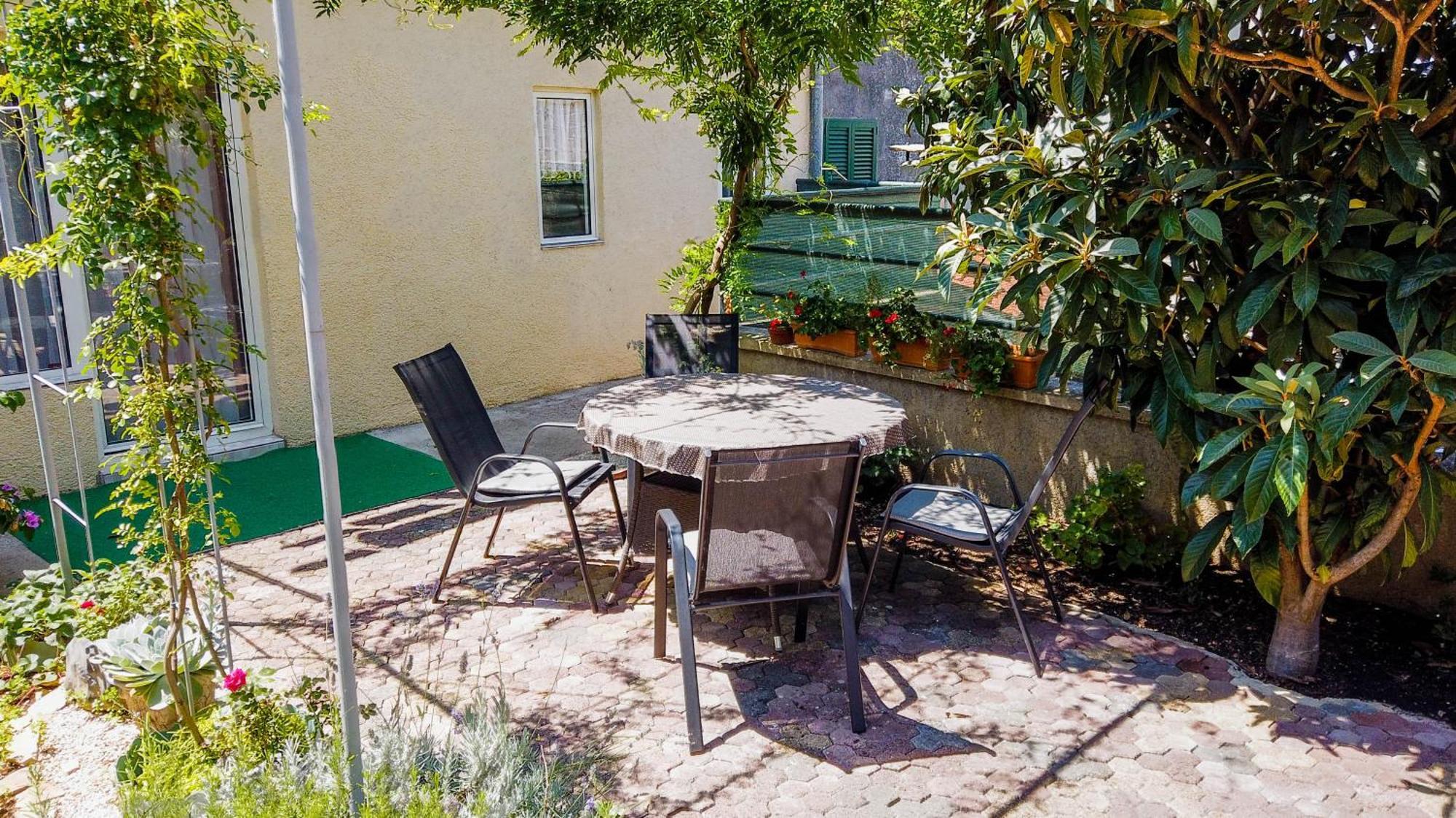 Sibenik City Center Apartment Екстер'єр фото