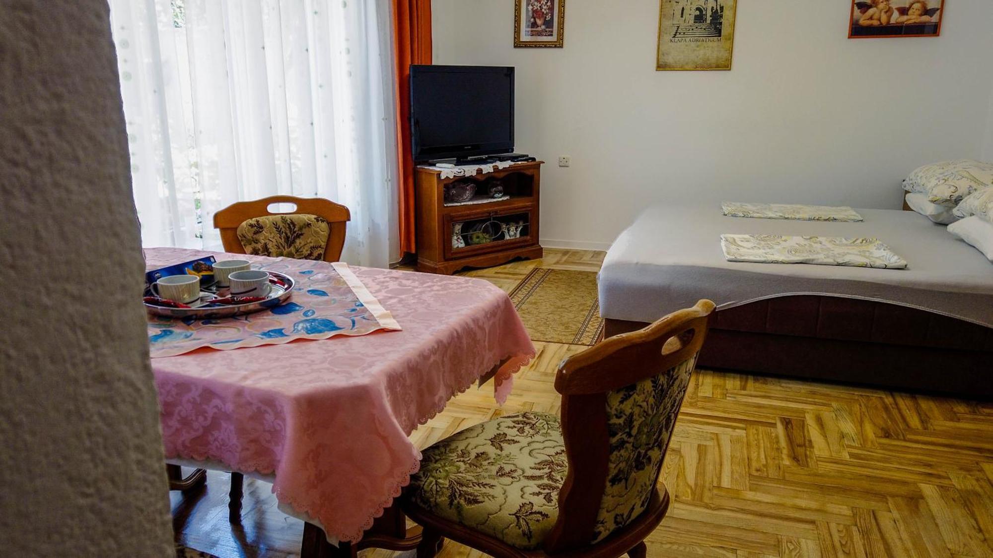 Sibenik City Center Apartment Екстер'єр фото