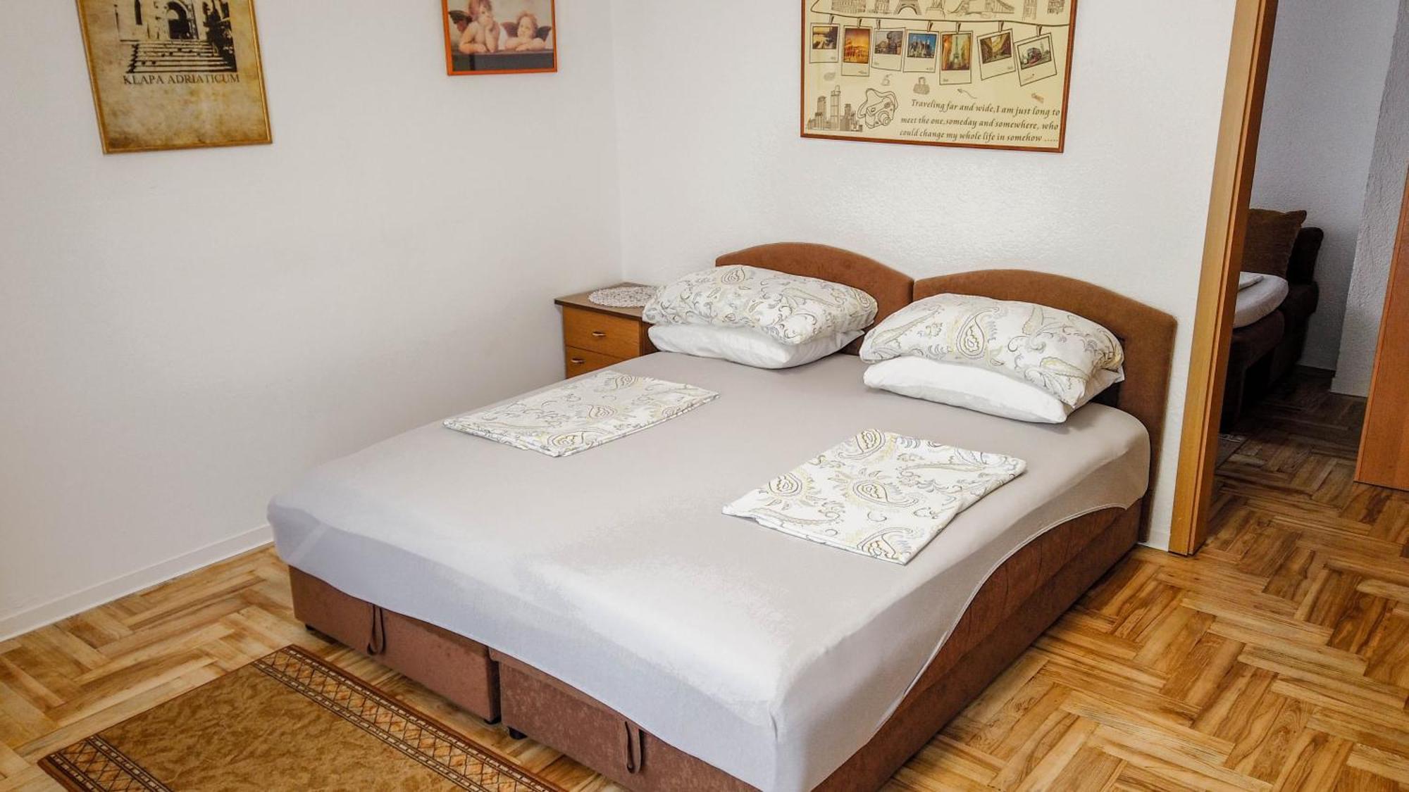 Sibenik City Center Apartment Екстер'єр фото